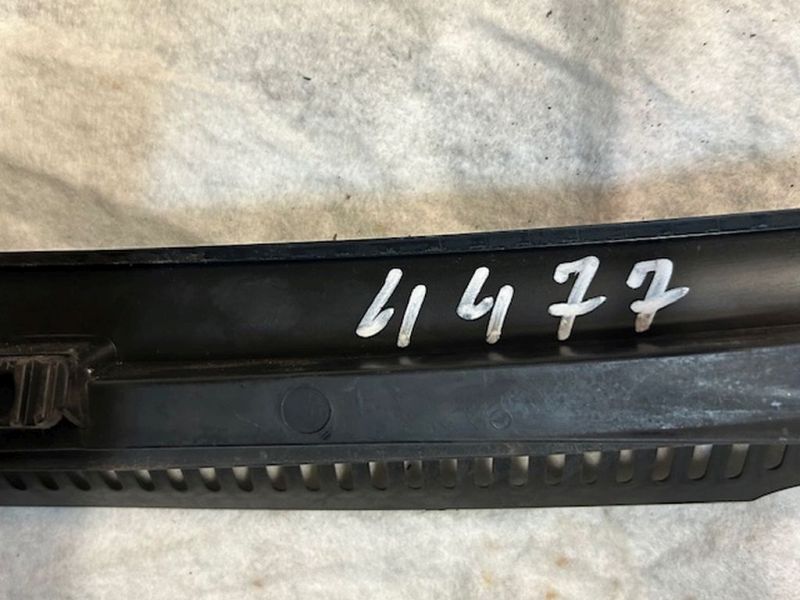 Windlauf Frontscheibenabdeckung untenAUDI A4 8E