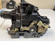 T�rschloss rechts hinten <br>VW GOLF IV...