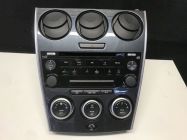 Radio/CD-Wechsler-Kombination 6Fach CD Wechsler Klimasteuerung L�ftungsd�den<br>MAZDA 6 STATION WAGON (GY) 2.0 DI